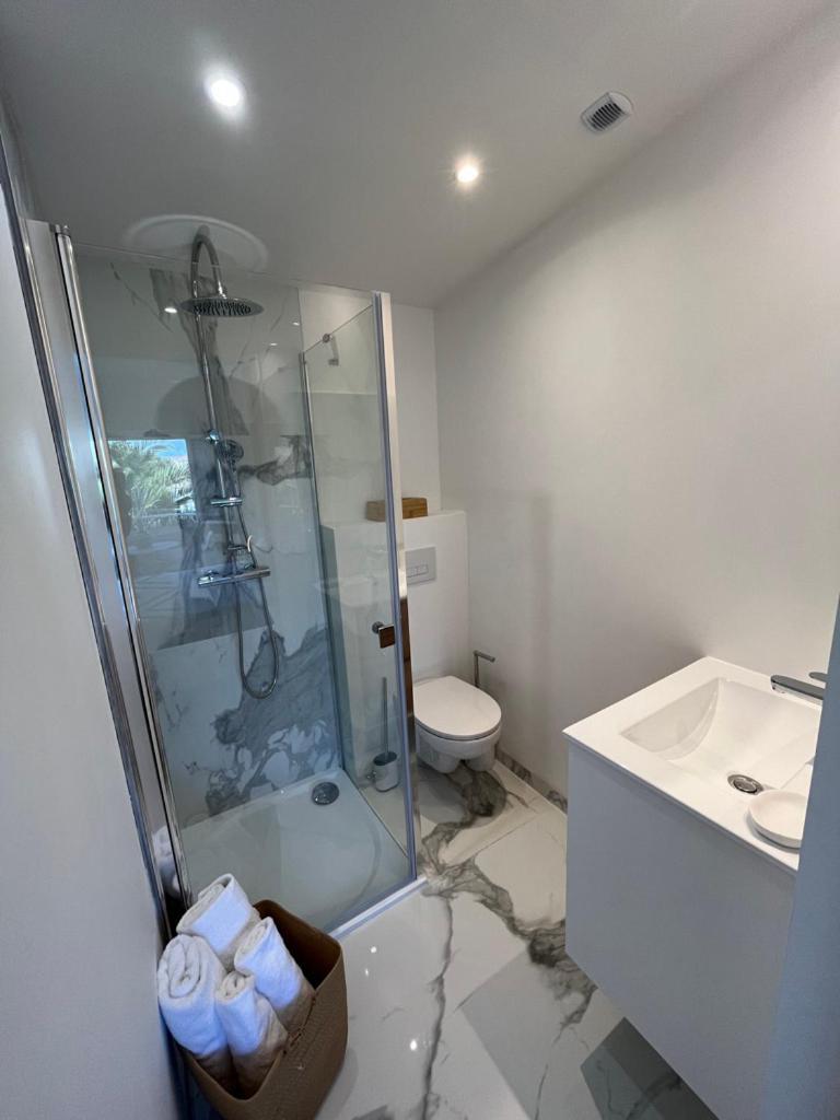 Home Place Apartments - Gujan Arcachon ภายนอก รูปภาพ